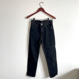 Urban Outfitters BDG Girlfriend black jeans. Size 26W